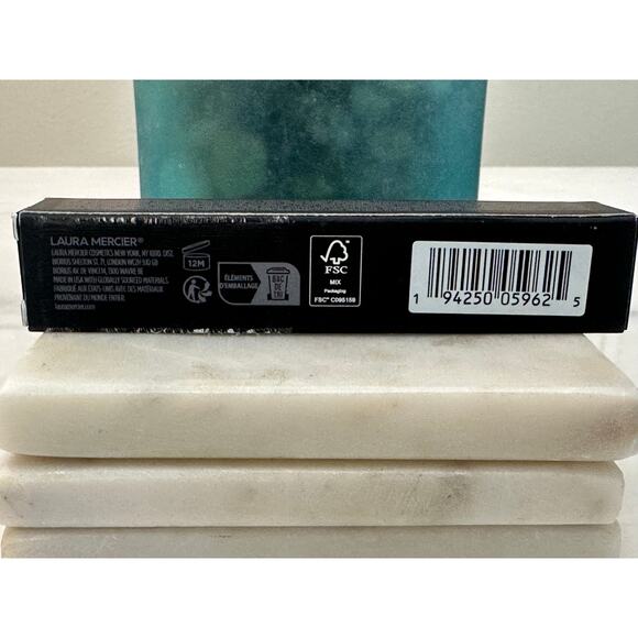 Laura Mercier NIB Real Flawless Weightless Perfecting Concealer 4N2 0.18 fl oz - Picture 4 of 4